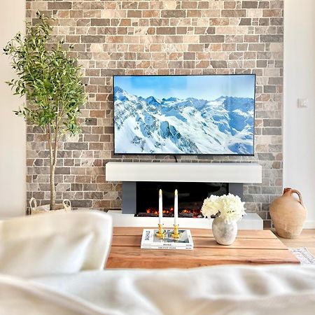 Flair Apartments Vorarlberg - Stilvolles Wohnen Nahe Bodensee & Alpen - Kueche, Balkon & Gratis Parkplatz Bregenz Ngoại thất bức ảnh