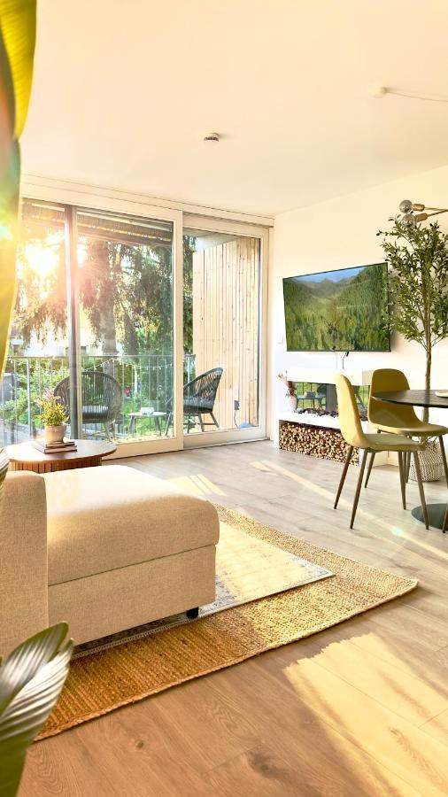 Flair Apartments Vorarlberg - Stilvolles Wohnen Nahe Bodensee & Alpen - Kueche, Balkon & Gratis Parkplatz Bregenz Ngoại thất bức ảnh