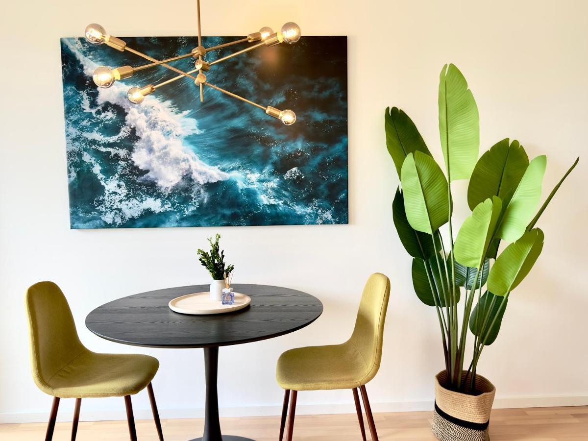 Flair Apartments Vorarlberg - Stilvolles Wohnen Nahe Bodensee & Alpen - Kueche, Balkon & Gratis Parkplatz Bregenz Ngoại thất bức ảnh