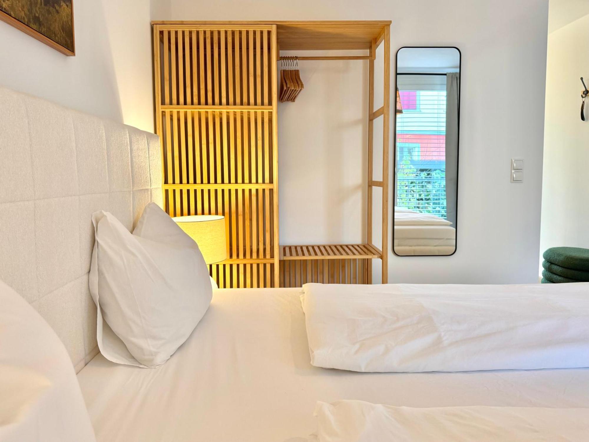 Flair Apartments Vorarlberg - Stilvolles Wohnen Nahe Bodensee & Alpen - Kueche, Balkon & Gratis Parkplatz Bregenz Ngoại thất bức ảnh